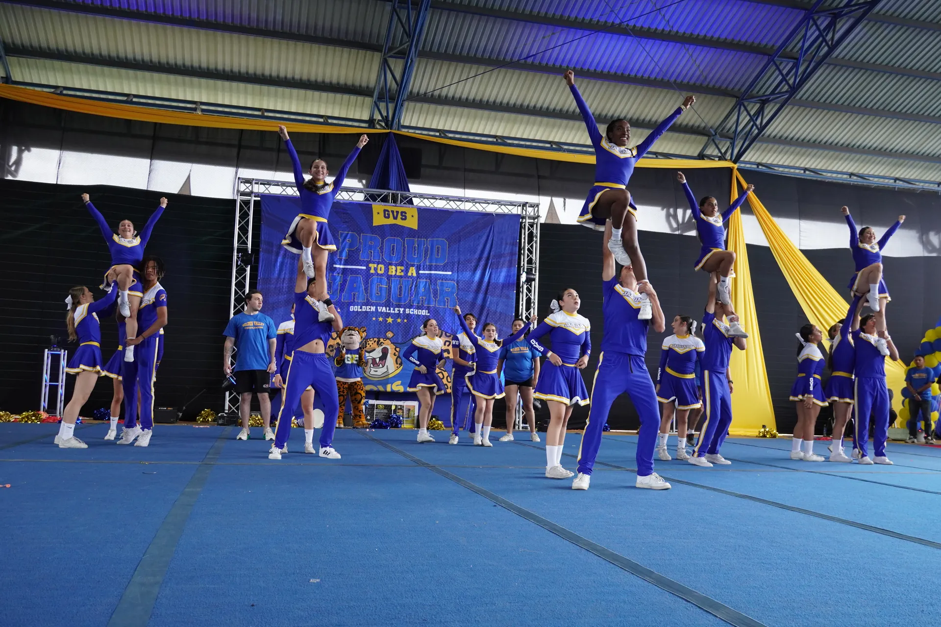 Cheerleading at GVS